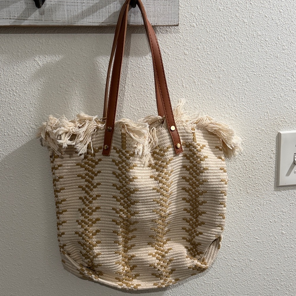 Woven Fringe Tote Bag with Brown Leather Handles - Cream & Tan